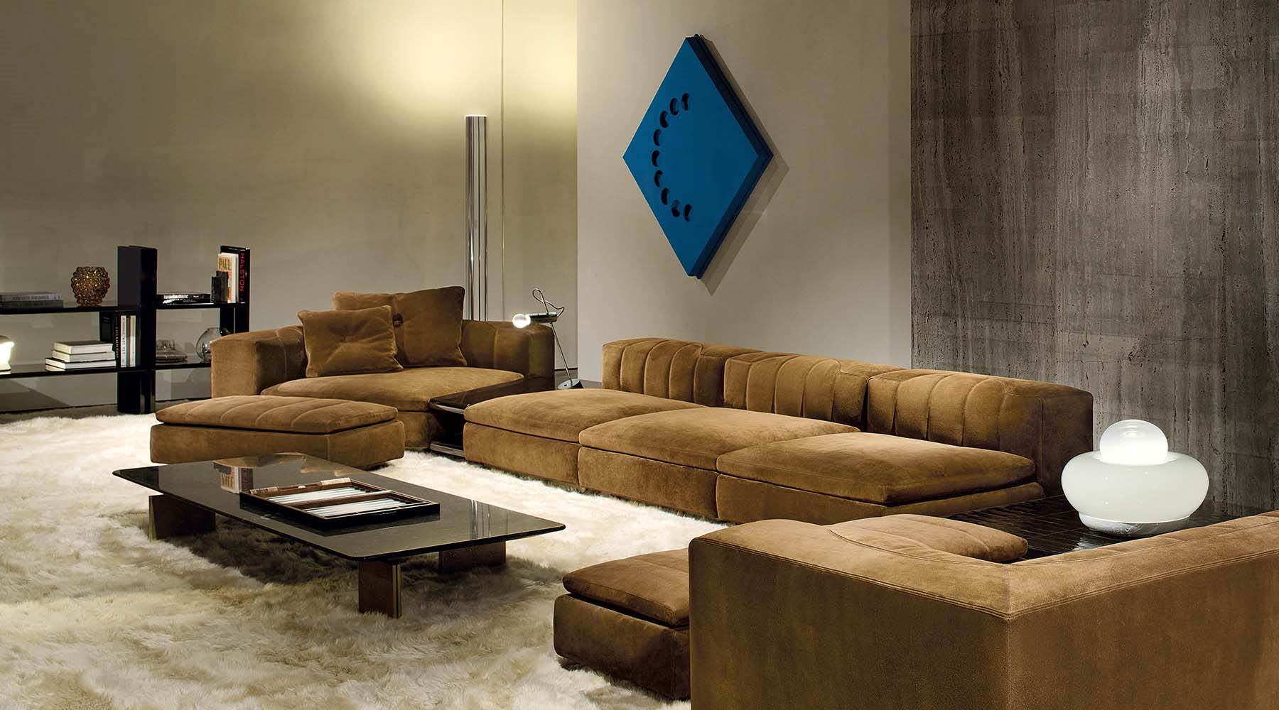 Central axis sofa