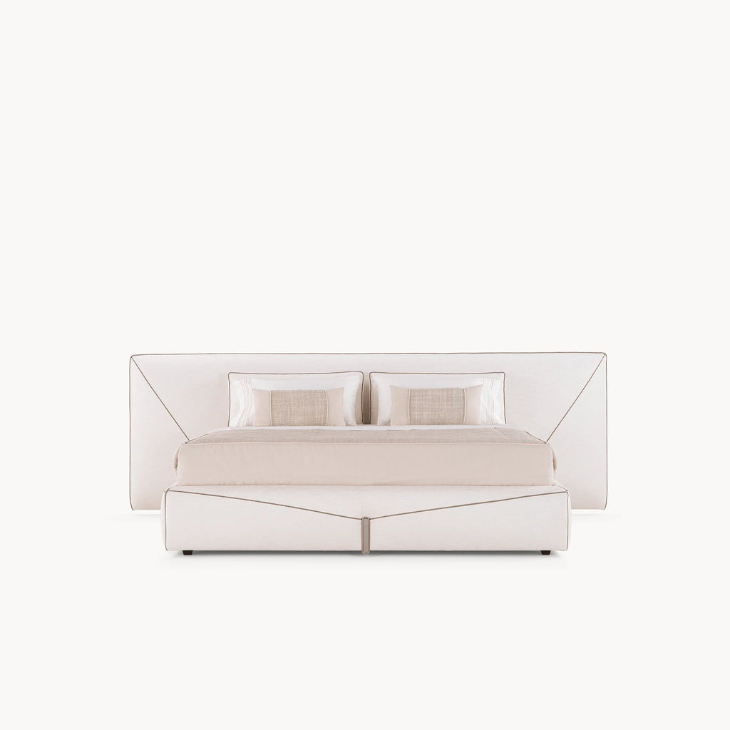 Mail bed