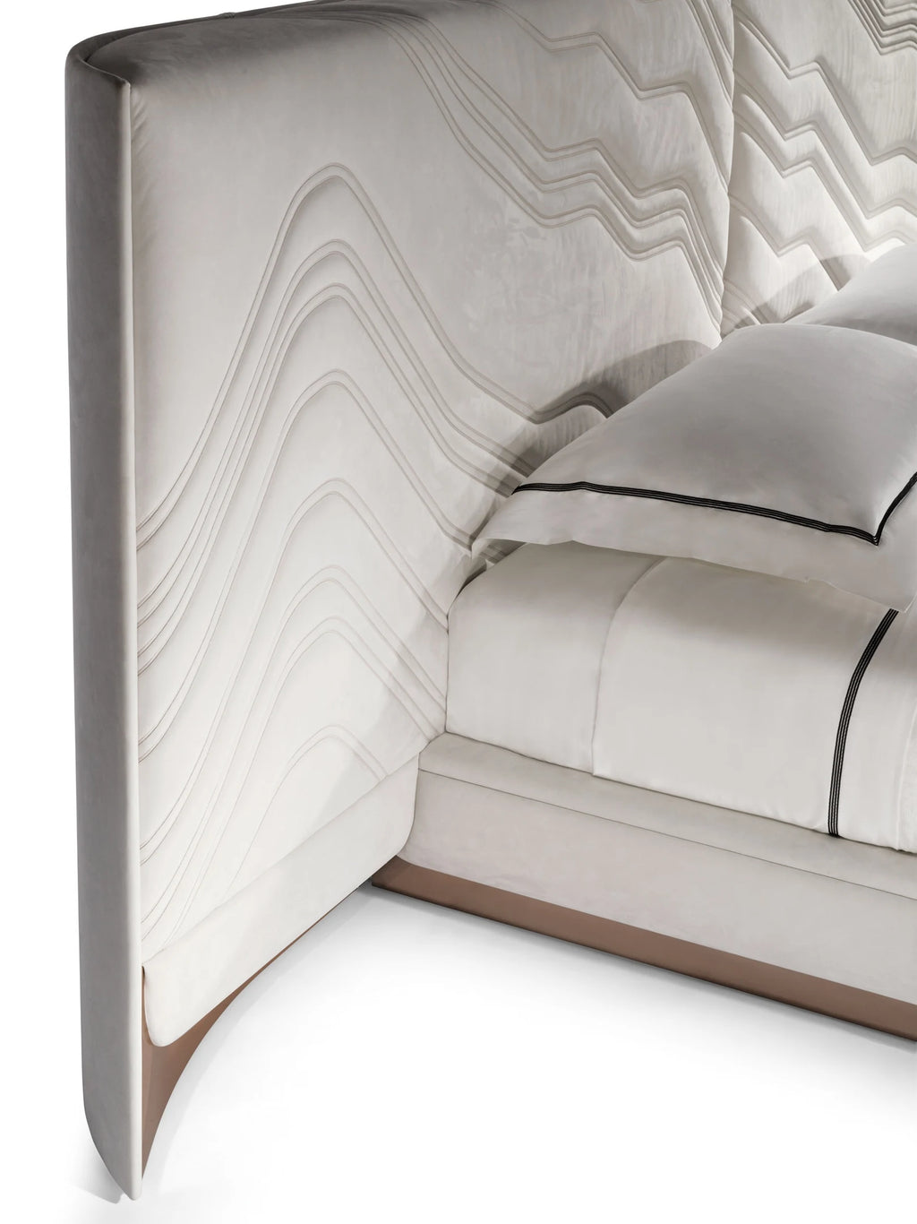 Smiling Bed