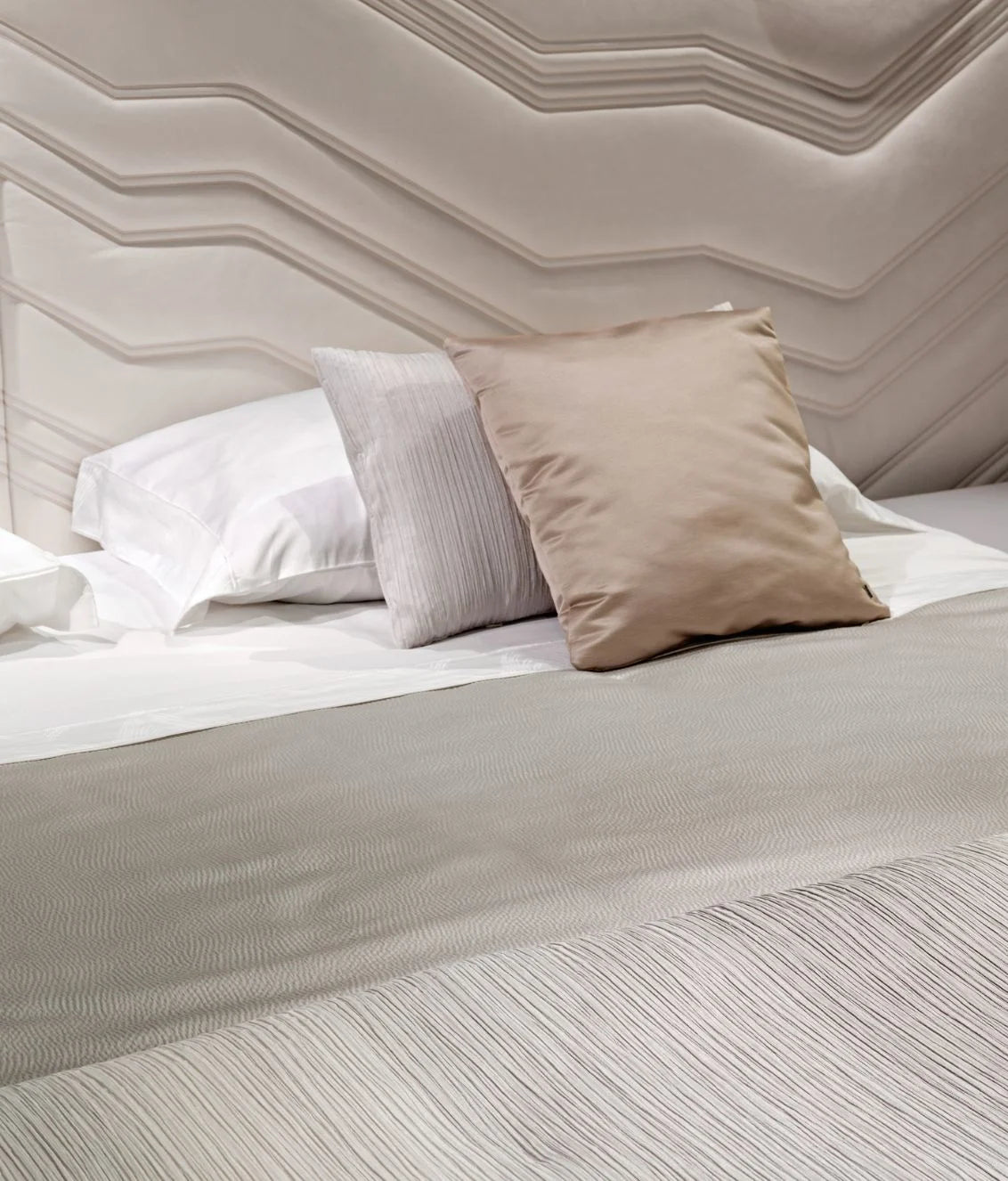 Smiling Bed